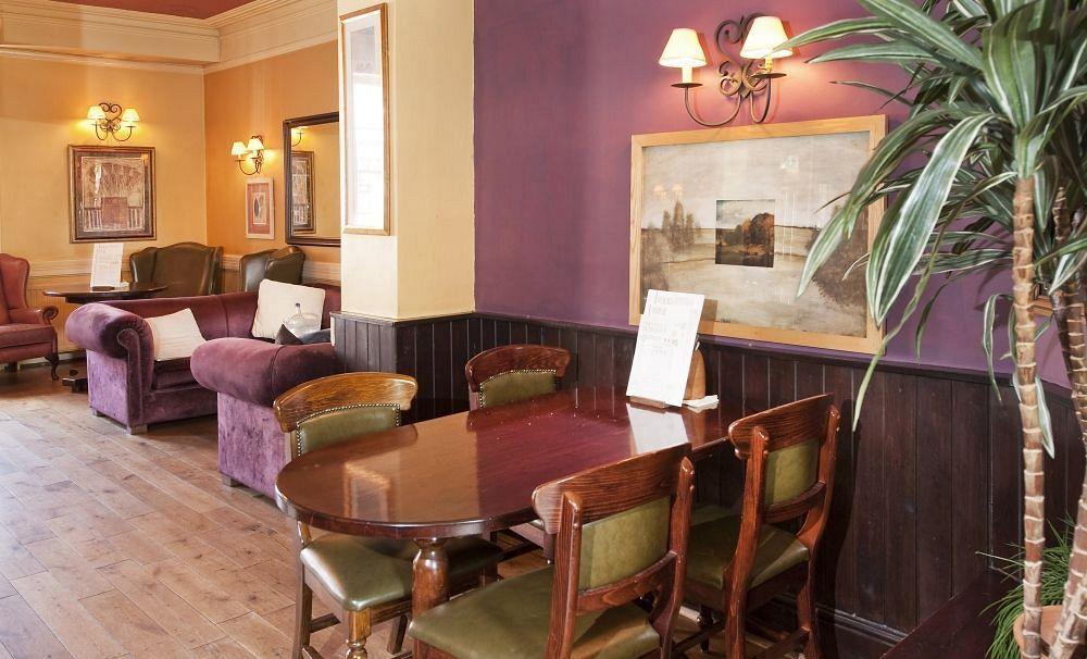 Kings Arms Hotel By Greene King Inns 韦斯特勒姆 外观 照片