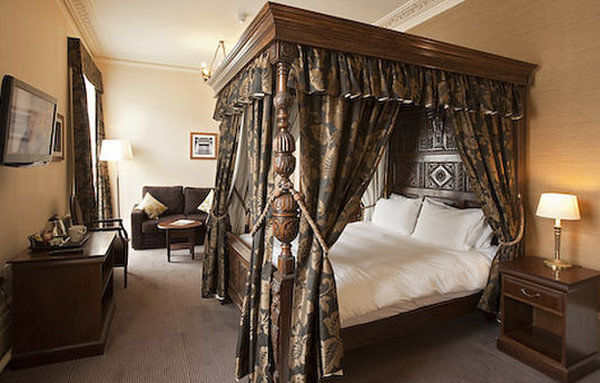 Kings Arms Hotel By Greene King Inns 韦斯特勒姆 客房 照片